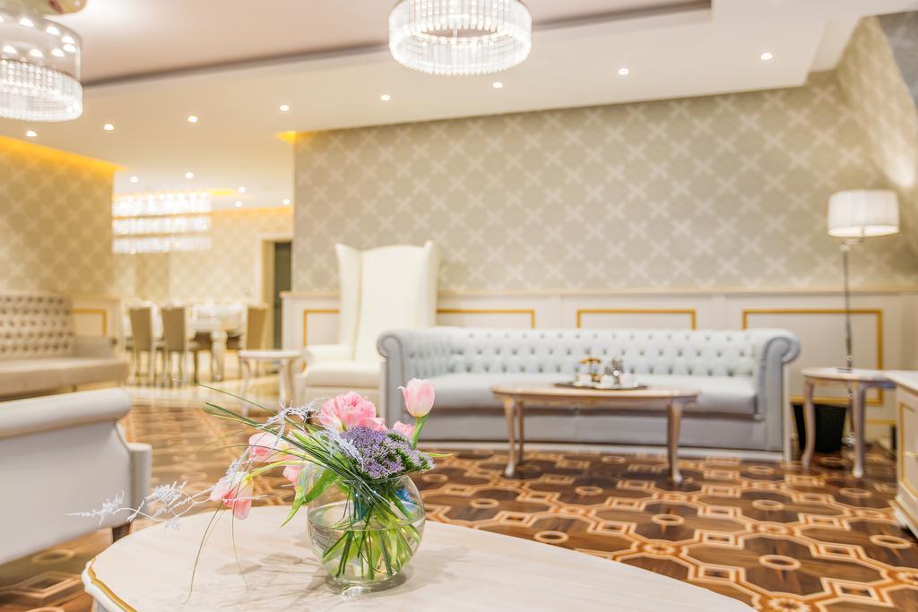 The Biltmore Tbilisi Hotel Luaran gambar Lobby